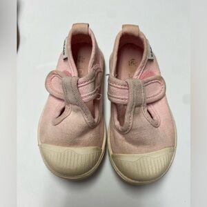 Chu Tennis Shoes Size:22